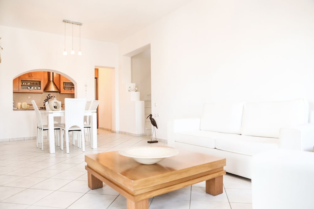 Фото Villa Aella