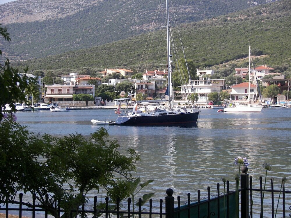 Фото отеля 3