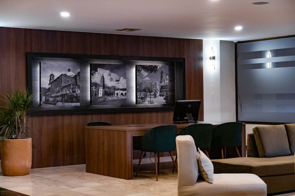 Фото Best Western Plus Plaza Florida & Tower