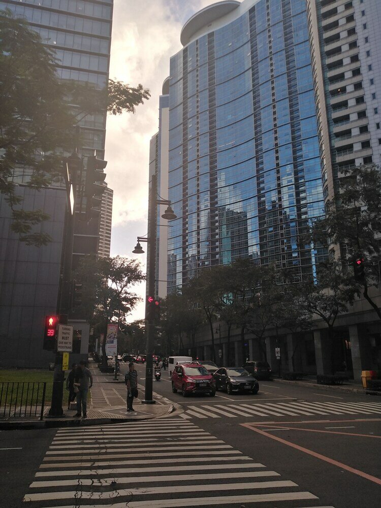 Фото Forbes Park Area Bgc