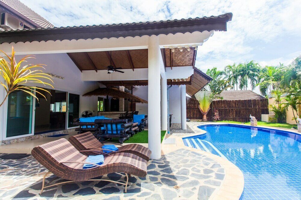 Фото Twin Palm Pool Villa