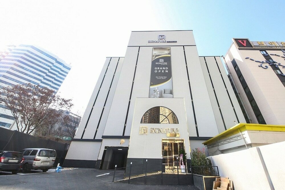 Фото Denbasta Signature Hotel