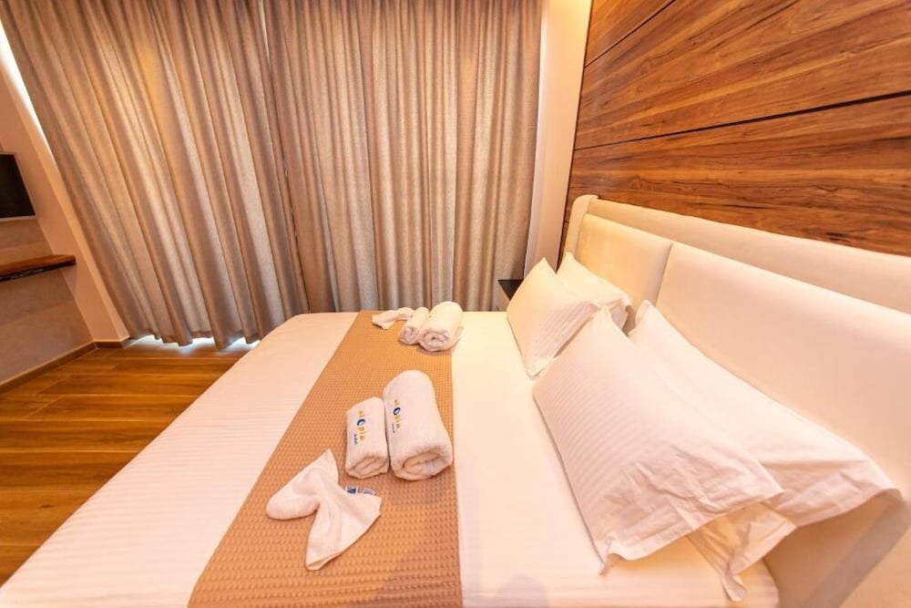 Фото Hotel Utopia