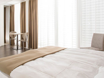 Фото Hine Adon Apart Hotel Bern-Airport