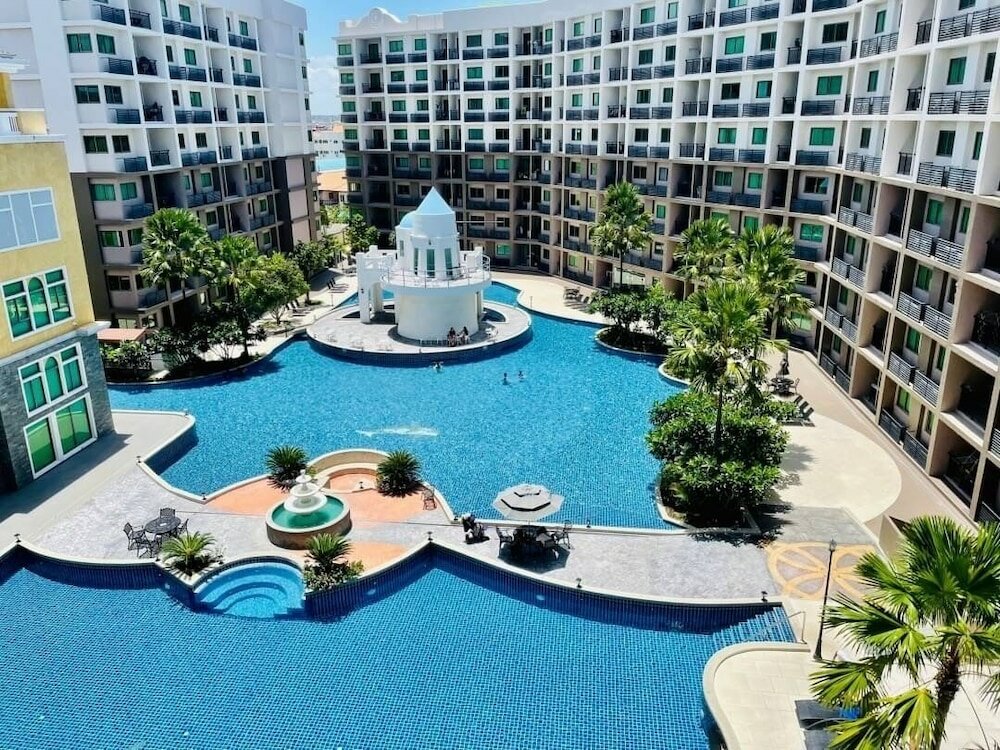 Фото Arcadia Beach Continental by Psr Asia