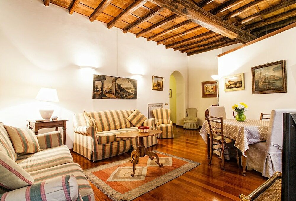 Фото Clock Terrace House - FromHometoRome