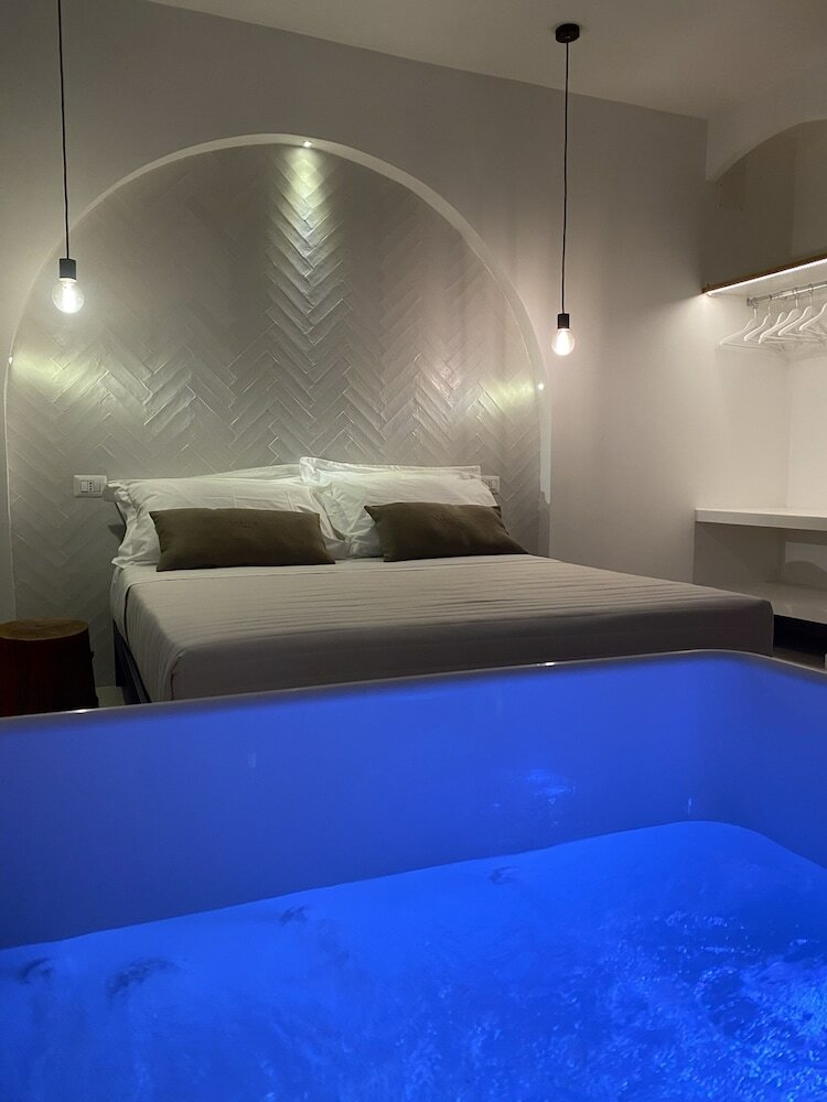 Фото Dirium - exclusive rooms