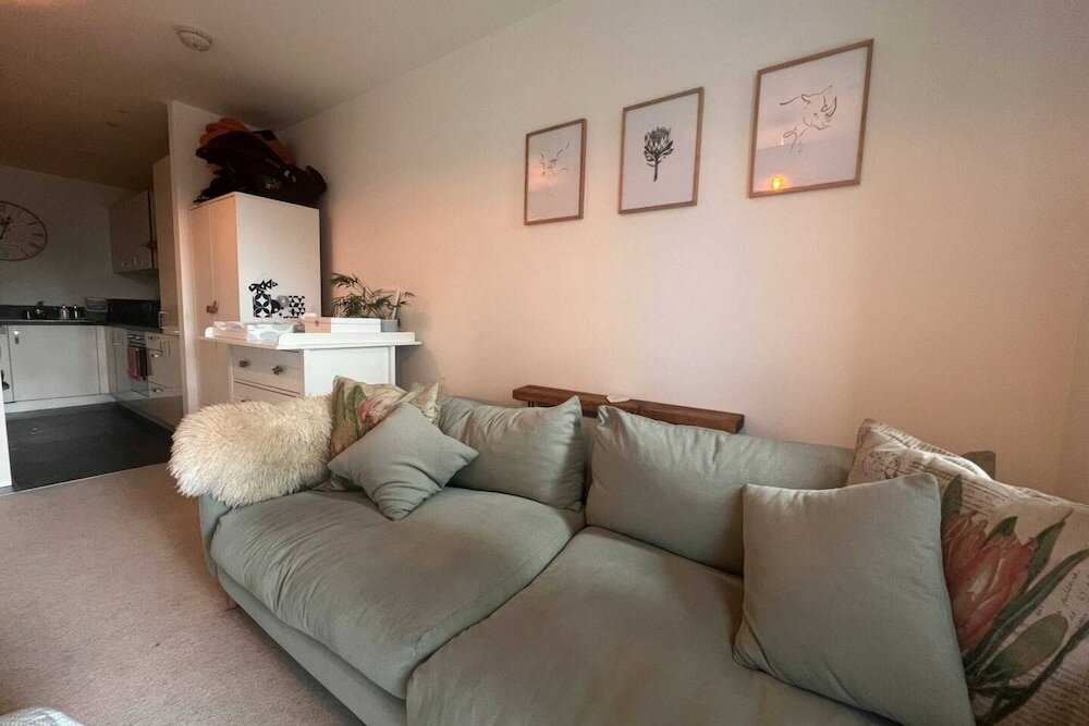 Фото Central 1 Bedroom Apartment in Aldgate East in Zone 1