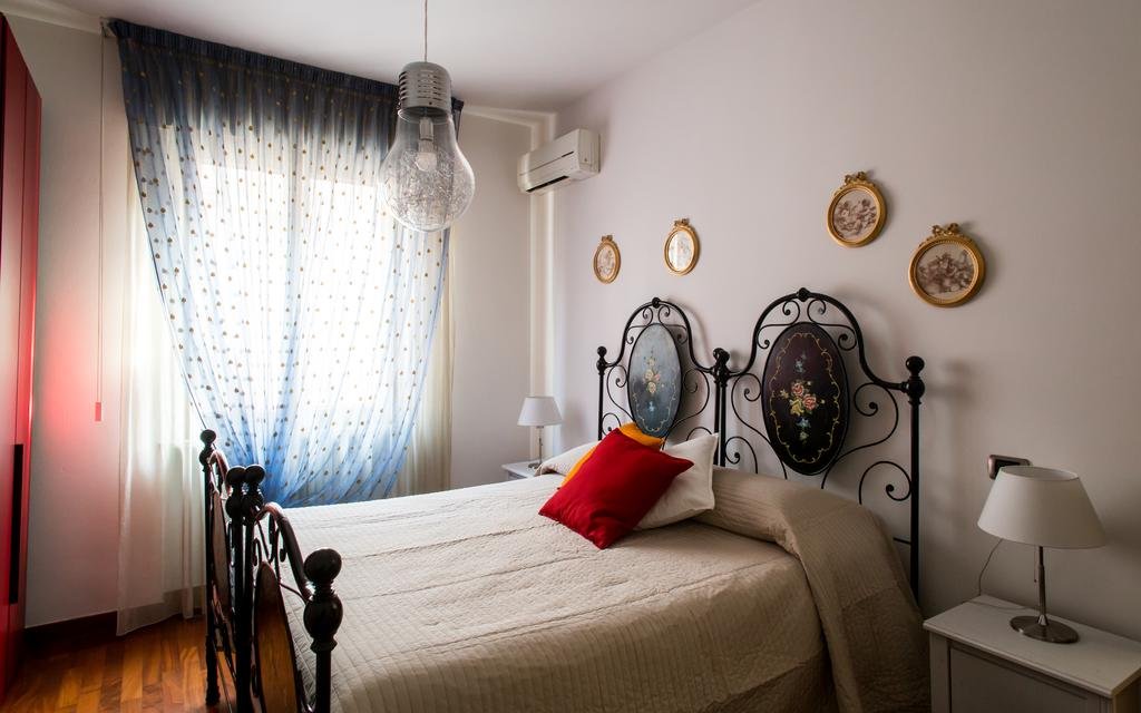 Фото 10 Minutes Bed & Breakfast