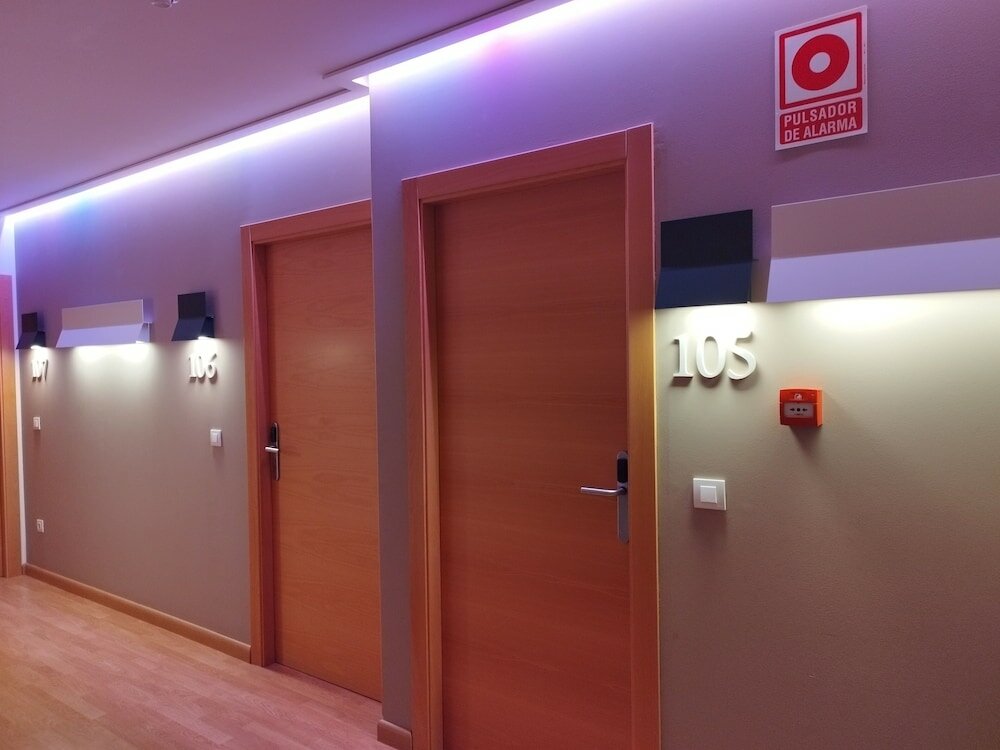 Фото Hello Villarreal Suites