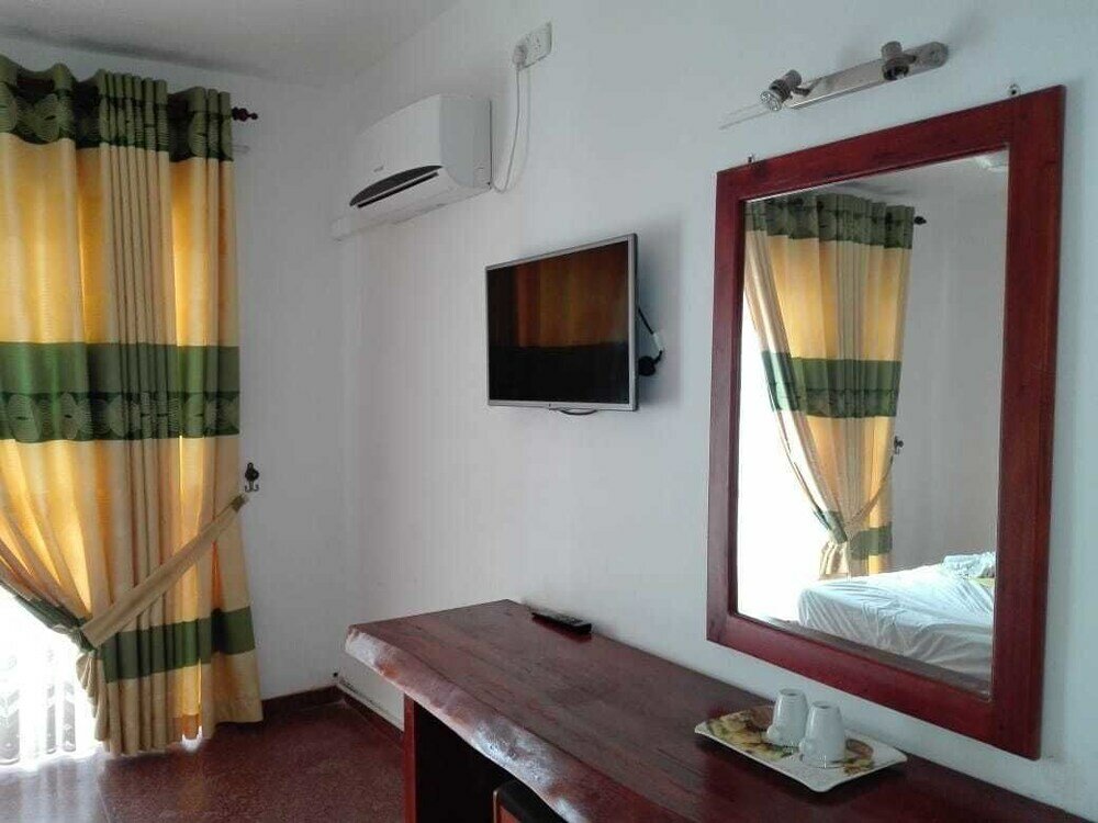 Фото Aqua Reach Hotel