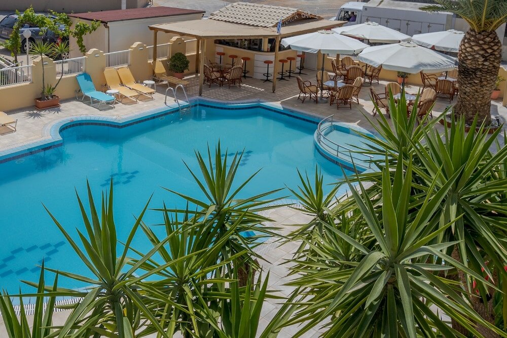 Фото Отель Cosmi Apartments