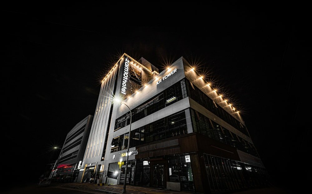 Фото отеля 1