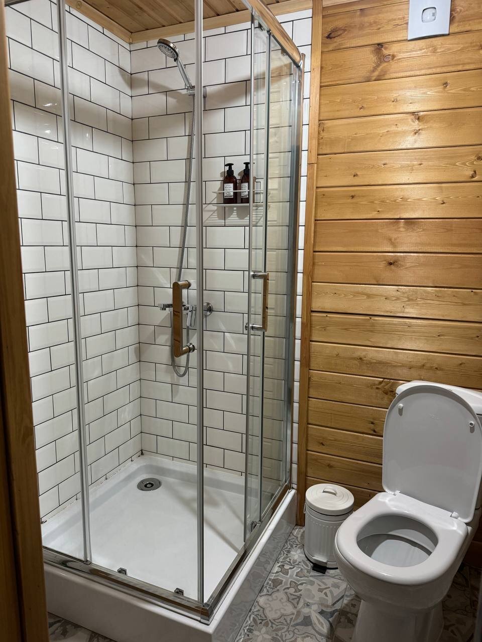 Фото Алан Коттедж