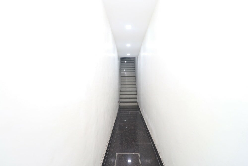 Фото Oyo 39638 Hotel Indigo