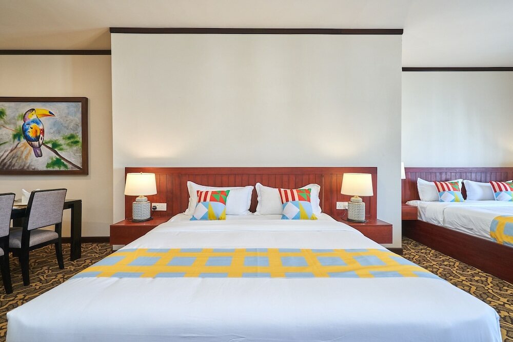 Фото Oyo Home 89378 The Platinum Suites