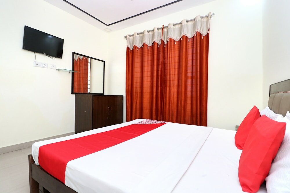 Фото Oyo 39635 Hotel Shree Om