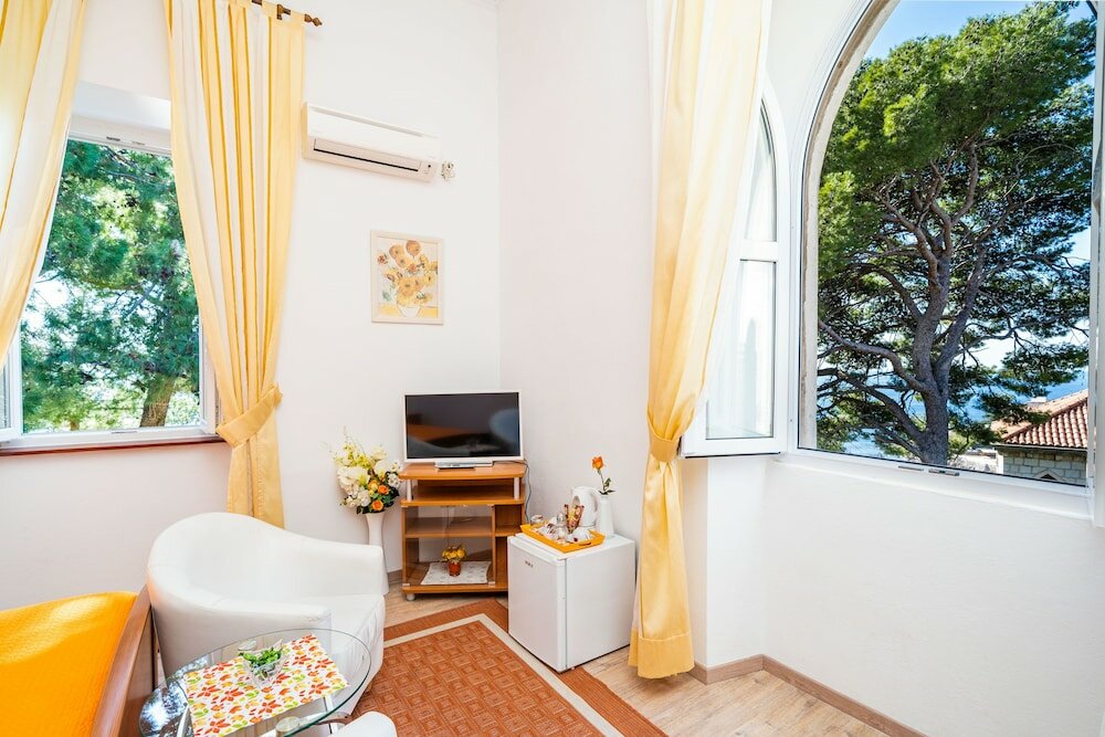 Фото House Boninovo - Adults Only