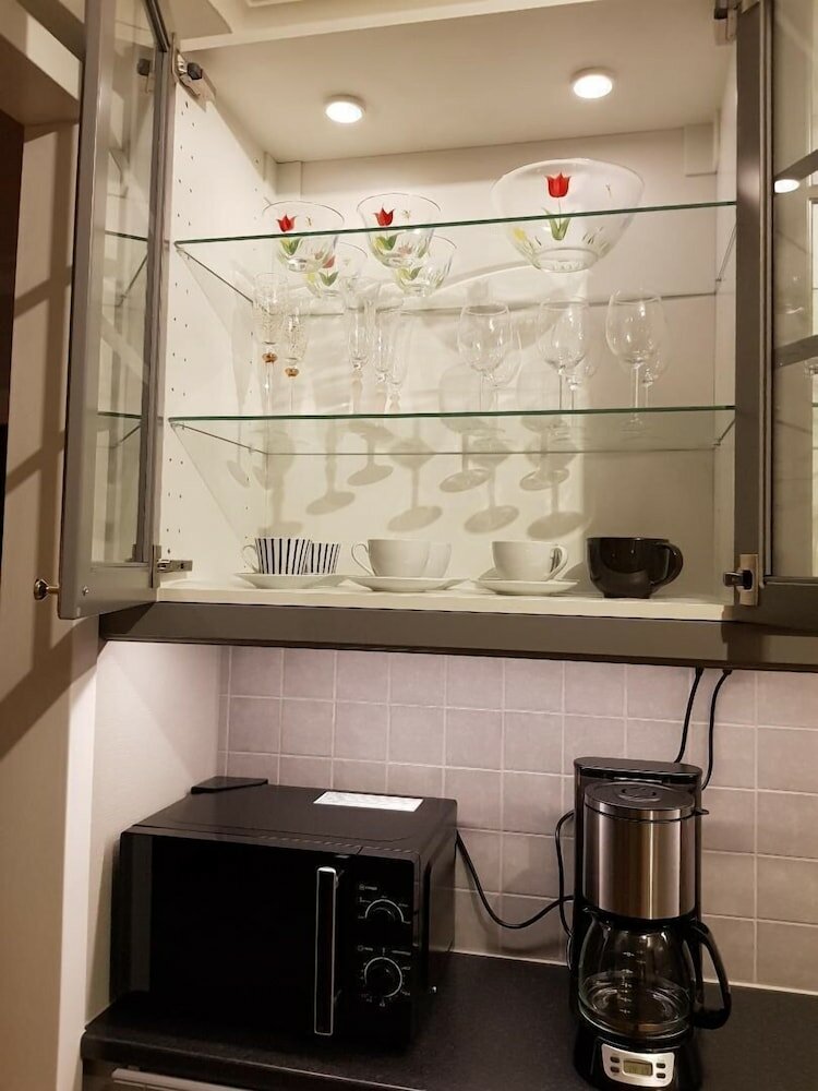 Фото Lovely Spacious Apartment centerally