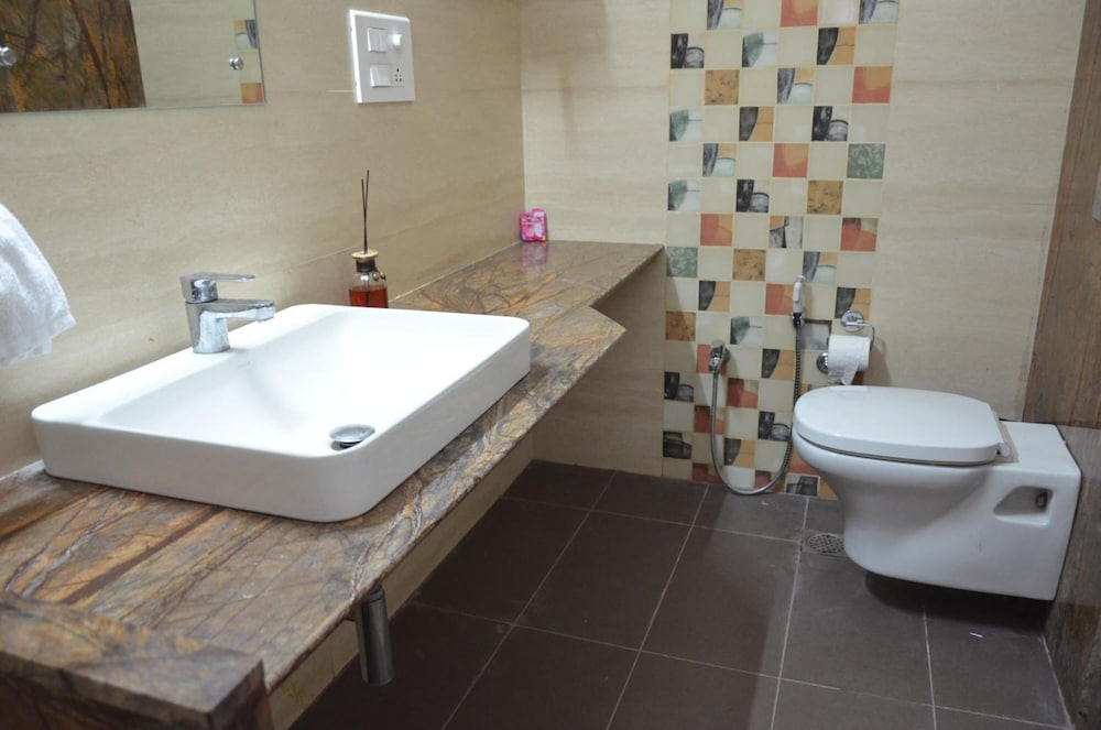 Фото The Raas Mahal