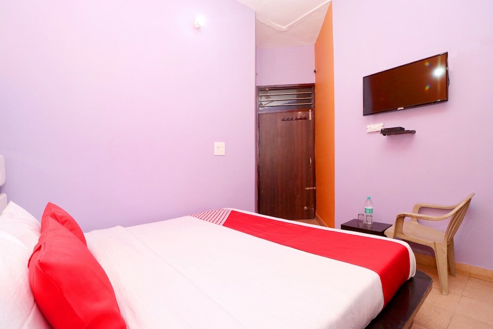 Фото Oyo 39852 Hotel Noor