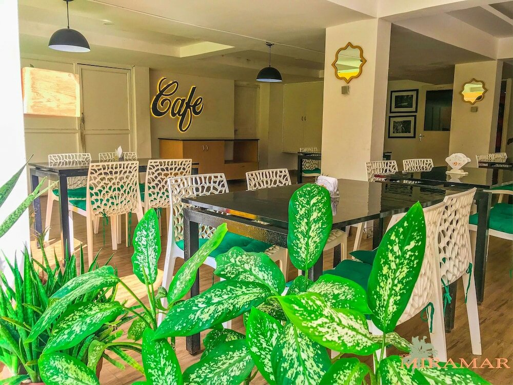 Фото Hotel Miramar, Miramar Beach, Goa