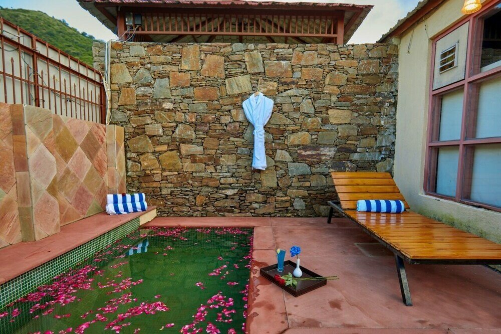 Фото Vijay Garh Resort Udaipur