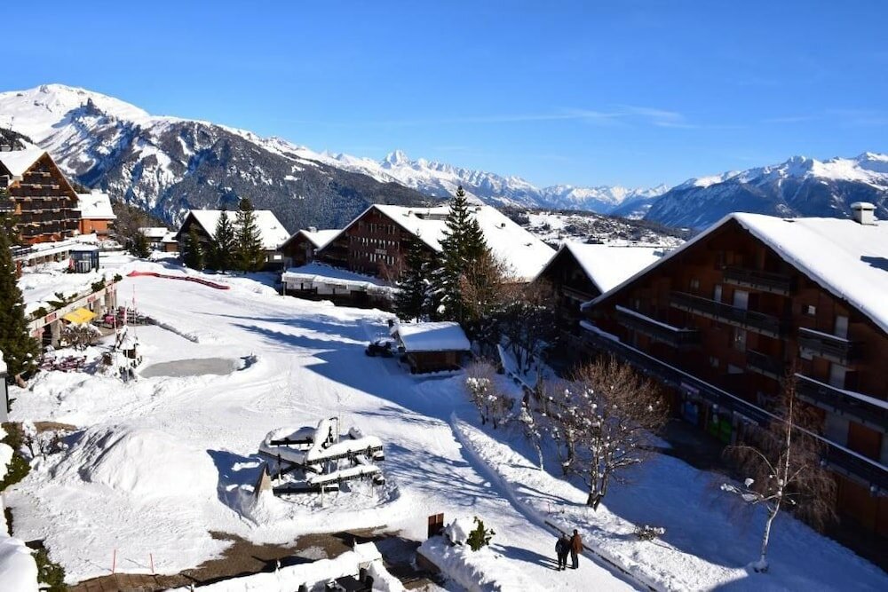 Фото Hotel des Masques