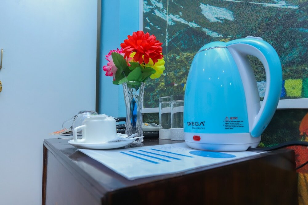 Фото Hotel Four Eyes