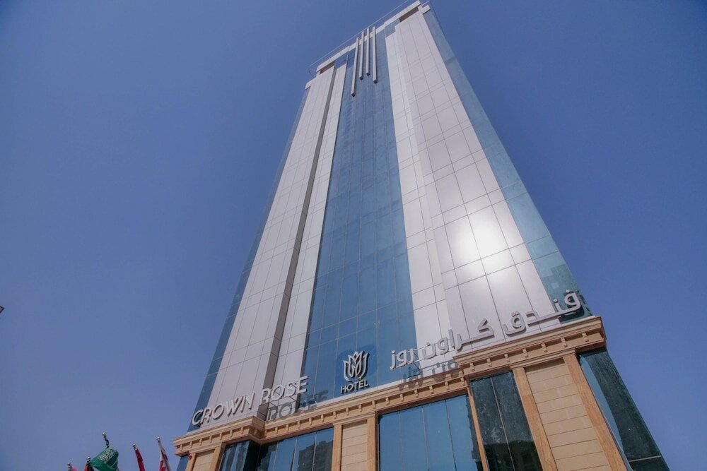 Фото Crown Rose Hotel