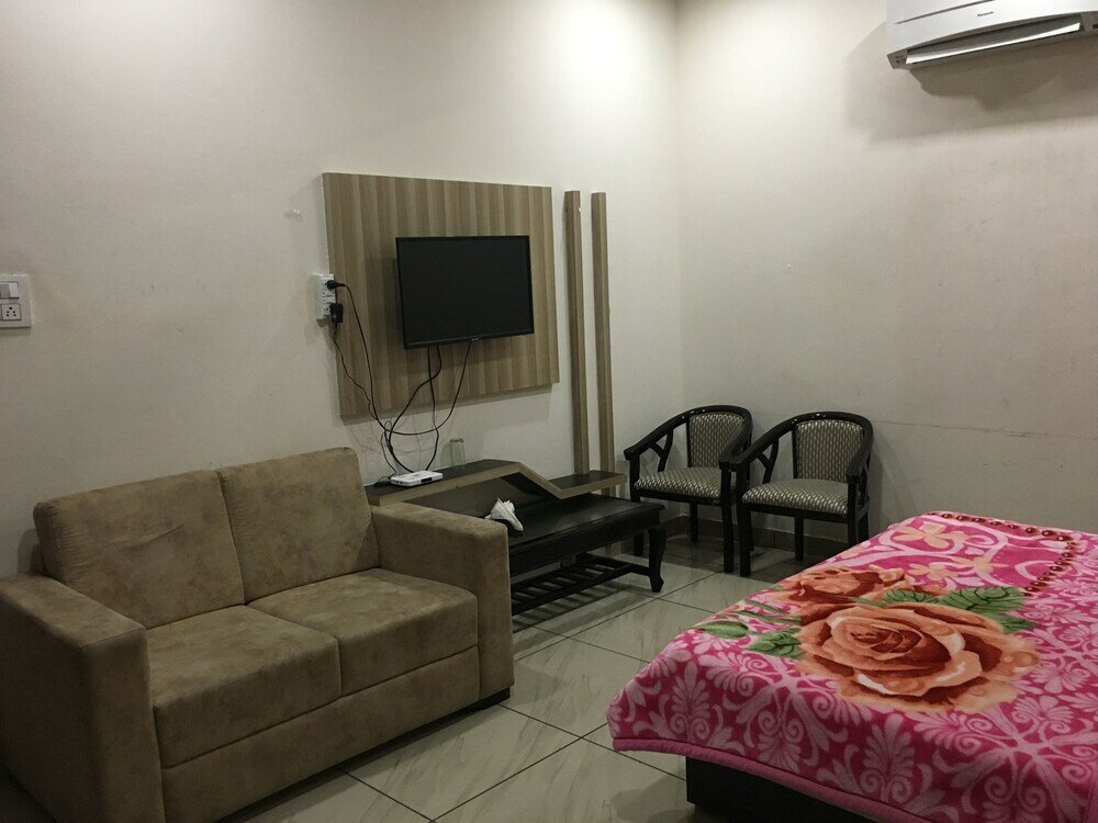 Фото Hotel Kissan Kurukshetra