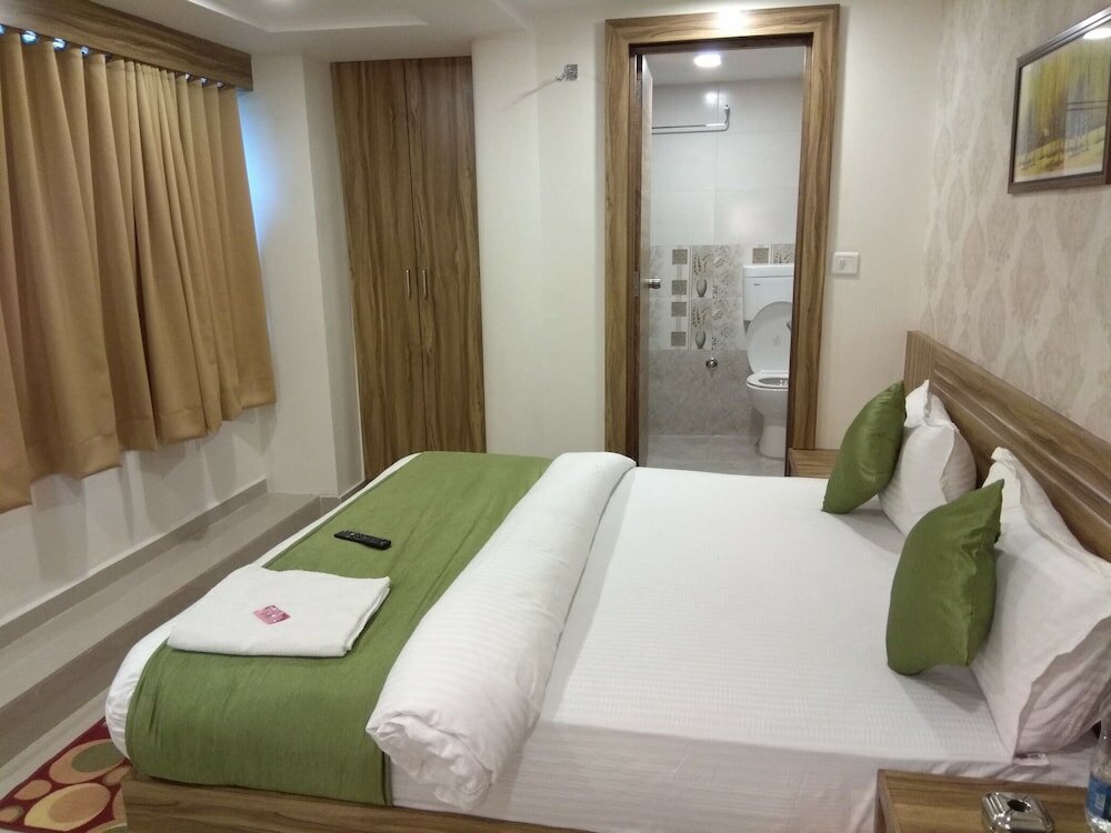 Фото Отель Shobhna Palace by Sky Stays