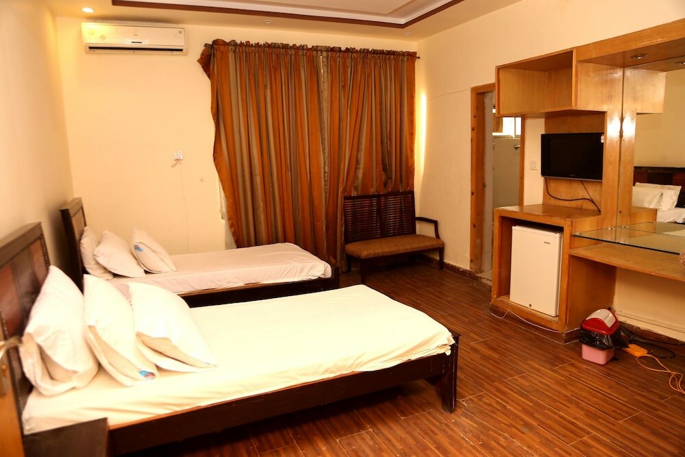 Фото Swiss Cottage