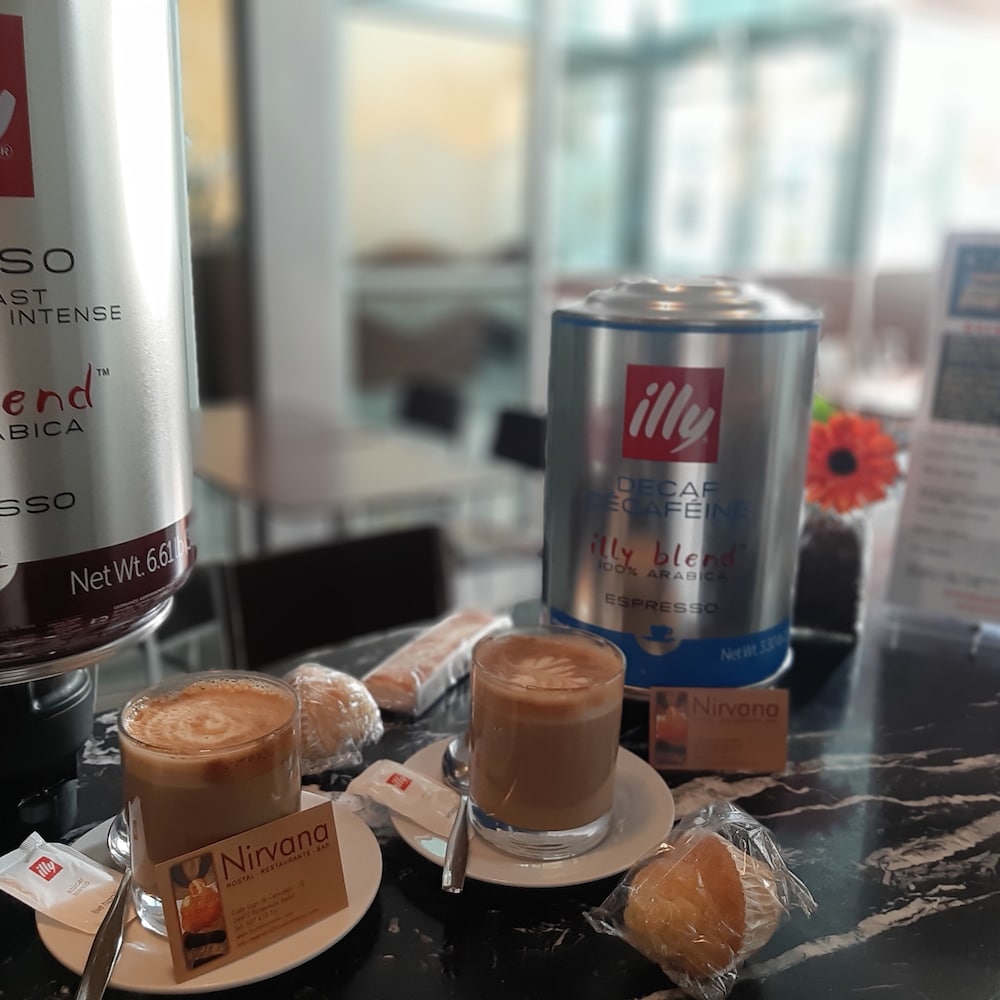 Фото Hostal Nirvana