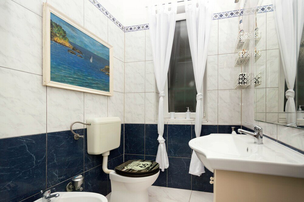 Фото Amazing Apartments near Center & Beaches