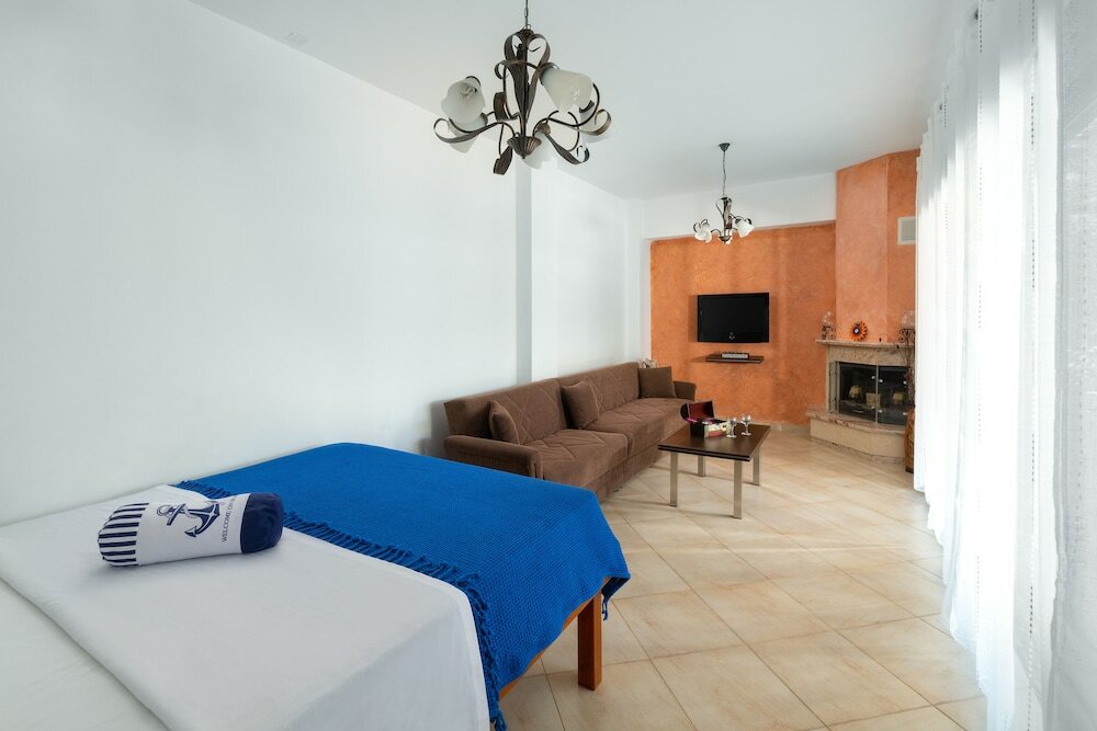 Фото Maripaul Family Villa