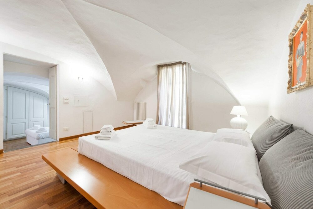 Фото Short-let Florence Pontevecchio Suite