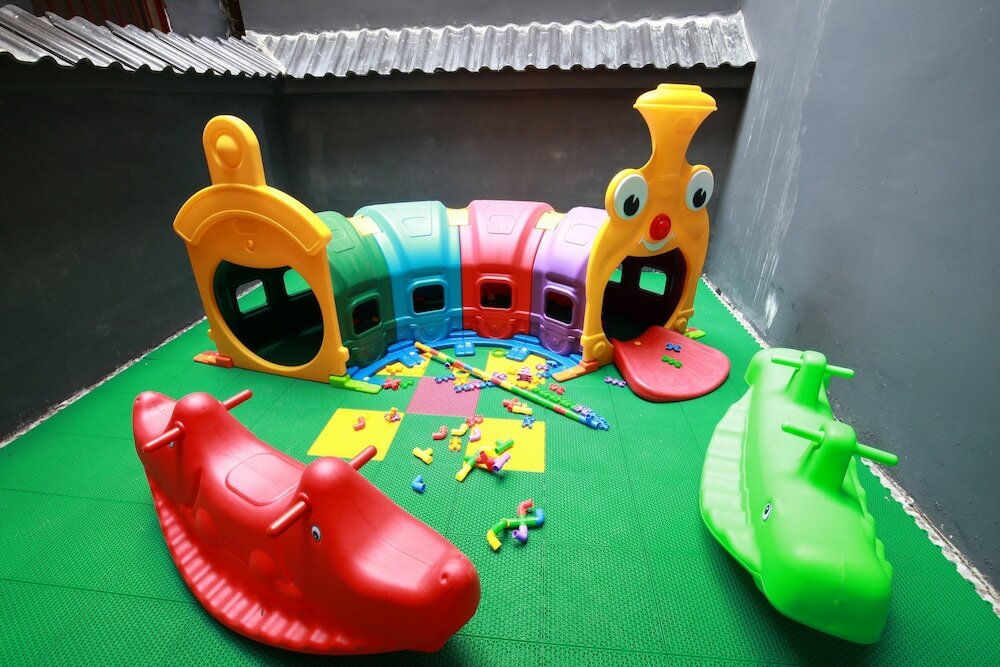 Фото Guilin Lakeside Yige Hotel