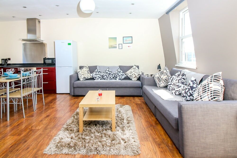 Фото City view flat at Liverpool st Brick Ln