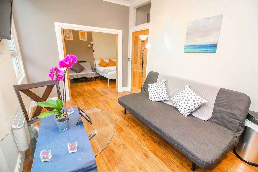 Фото City view flat at Liverpool st Brick Ln