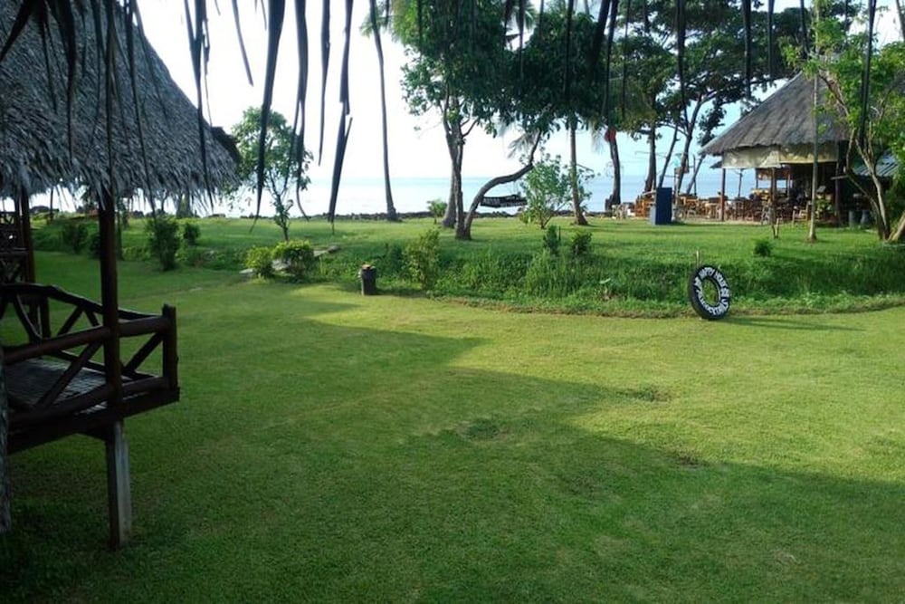 Фото Lanta Marina Resort