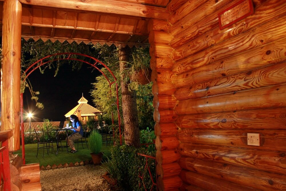 Фото The Chalets Naldehra