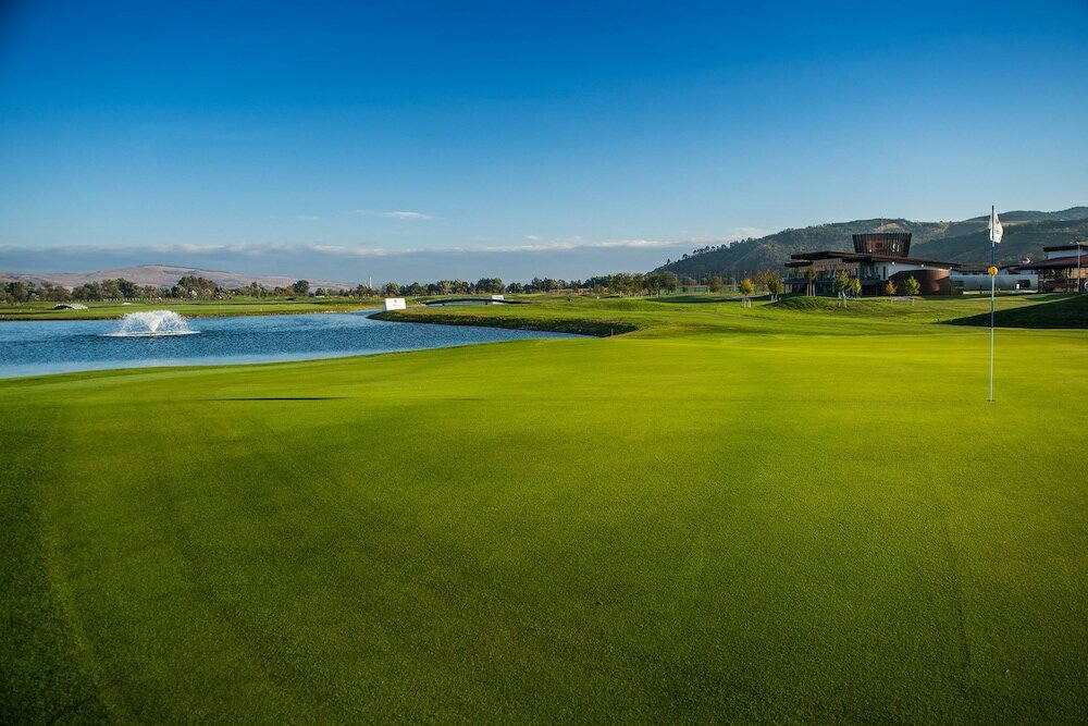 Фото Theodora Golf Club