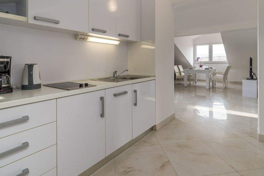 Фото Apartments & Rooms Lavanda