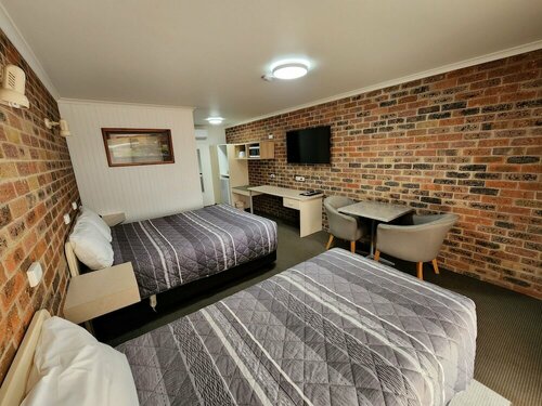 Гостиница Country Roads Motor Inn Naracoorte в Наракурте
