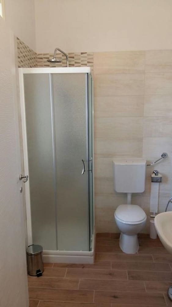 Фото B&b Domus Lupiae