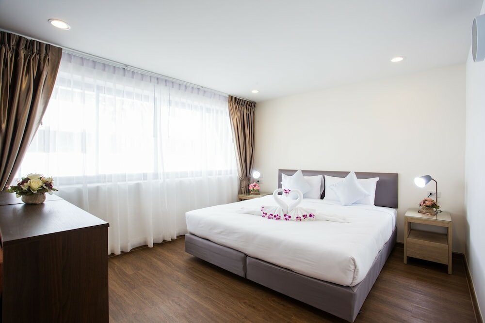 Фото The Suites Apartment & Residence Phuket