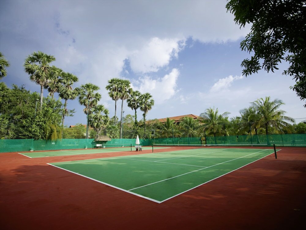 Фото Angkor Palace Suite & Villa