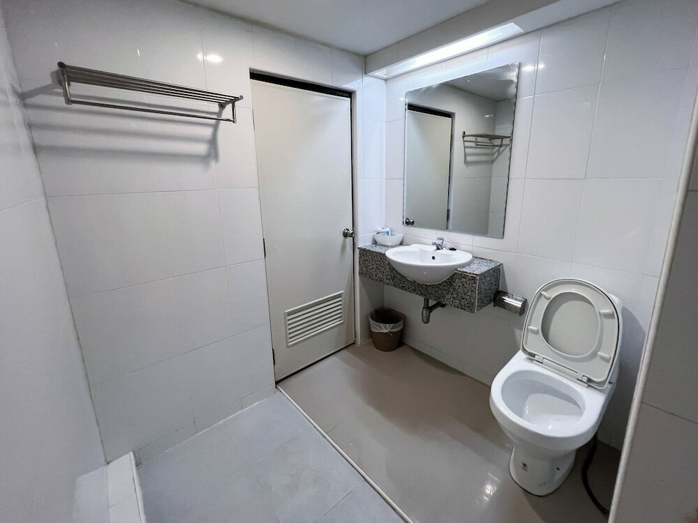 Фото Srivichai Hotel