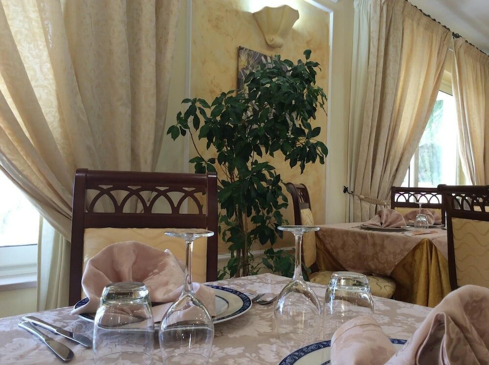 Фото Hotel Cridda